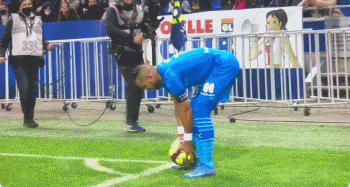 尴尬！松岛辉空效仿王楚钦，倒地爆冲失败，专属王之爆冲