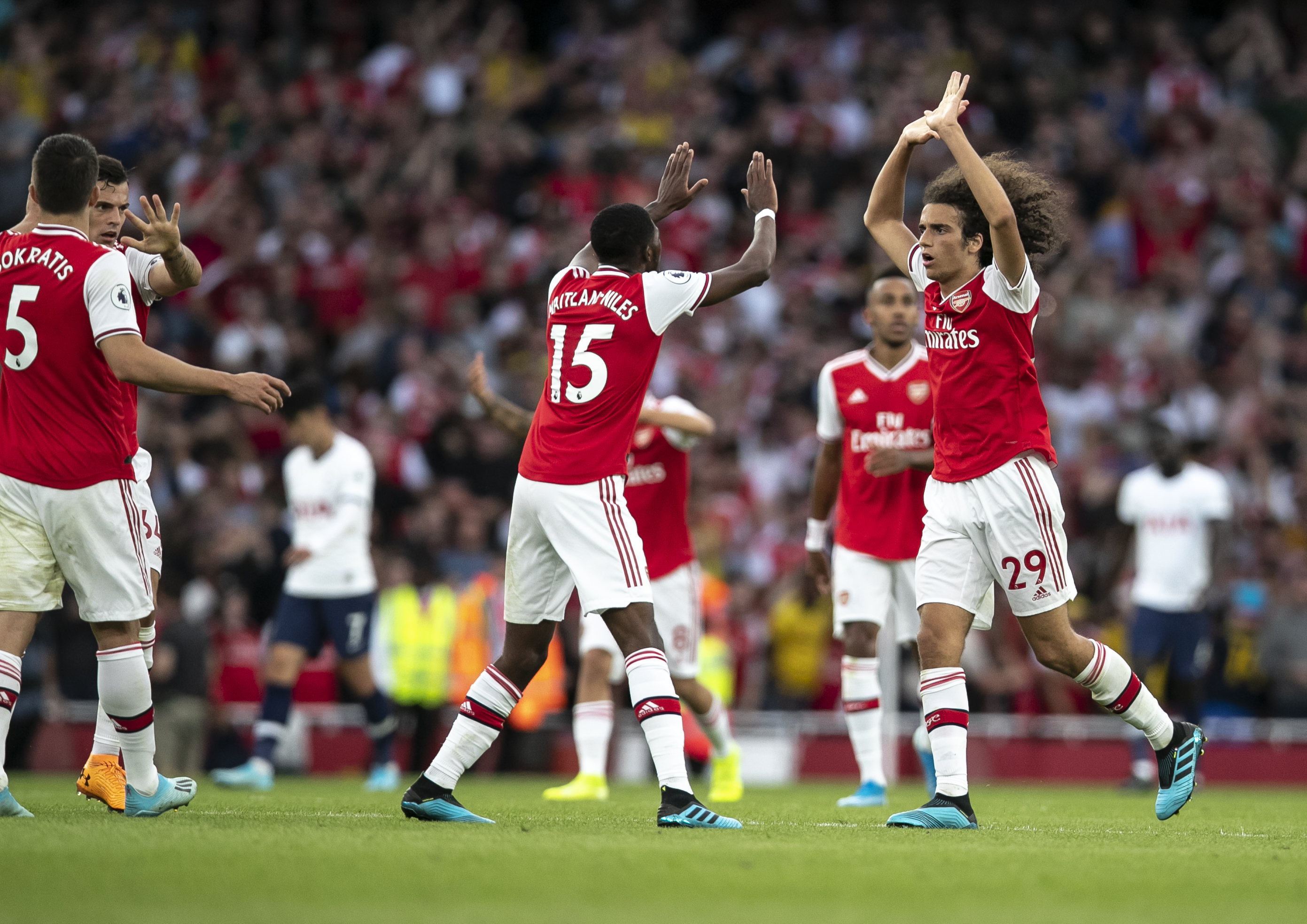 泰州范厚泰：苏超水平和中乙差不多；希望上一线队，为国效力（泰州球员范厚泰：苏超水平与中乙相近，盼升入一线队为国出战）