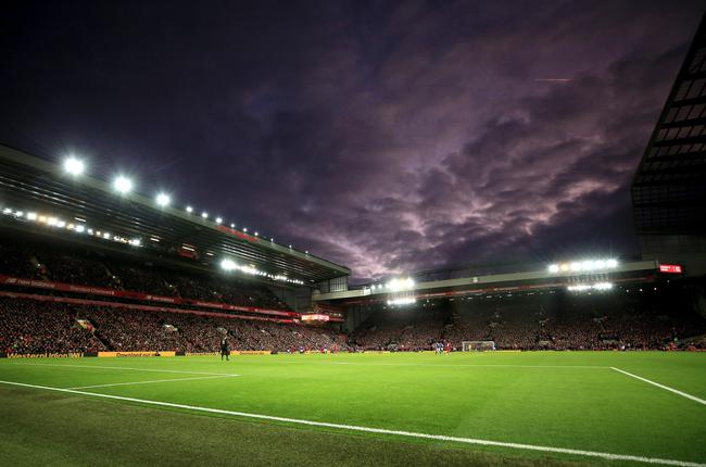 皇马官方：马斯坦托诺参加部分训练，阿拉巴在室内单独训练（皇马官方更新：马斯坦托诺参与部分合练，阿拉巴室内独训）