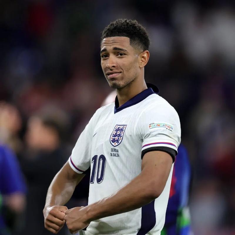 基德：弗拉格虽然才18岁，但他表现得像征战联盟多年的老将（基德：仅18岁的弗拉格已具多年老将风范）