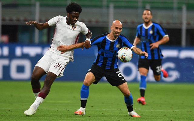 意媒：布雷默和鲁加尼今日参与全队合练，弗拉霍维奇在旁观看（意媒：布雷默与鲁加尼今日随队合练，弗拉霍维奇在场边观望）