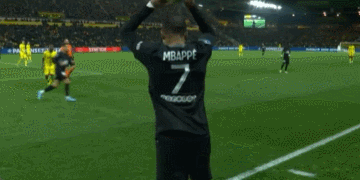 杜克兰特连续得分，全队士气高涨